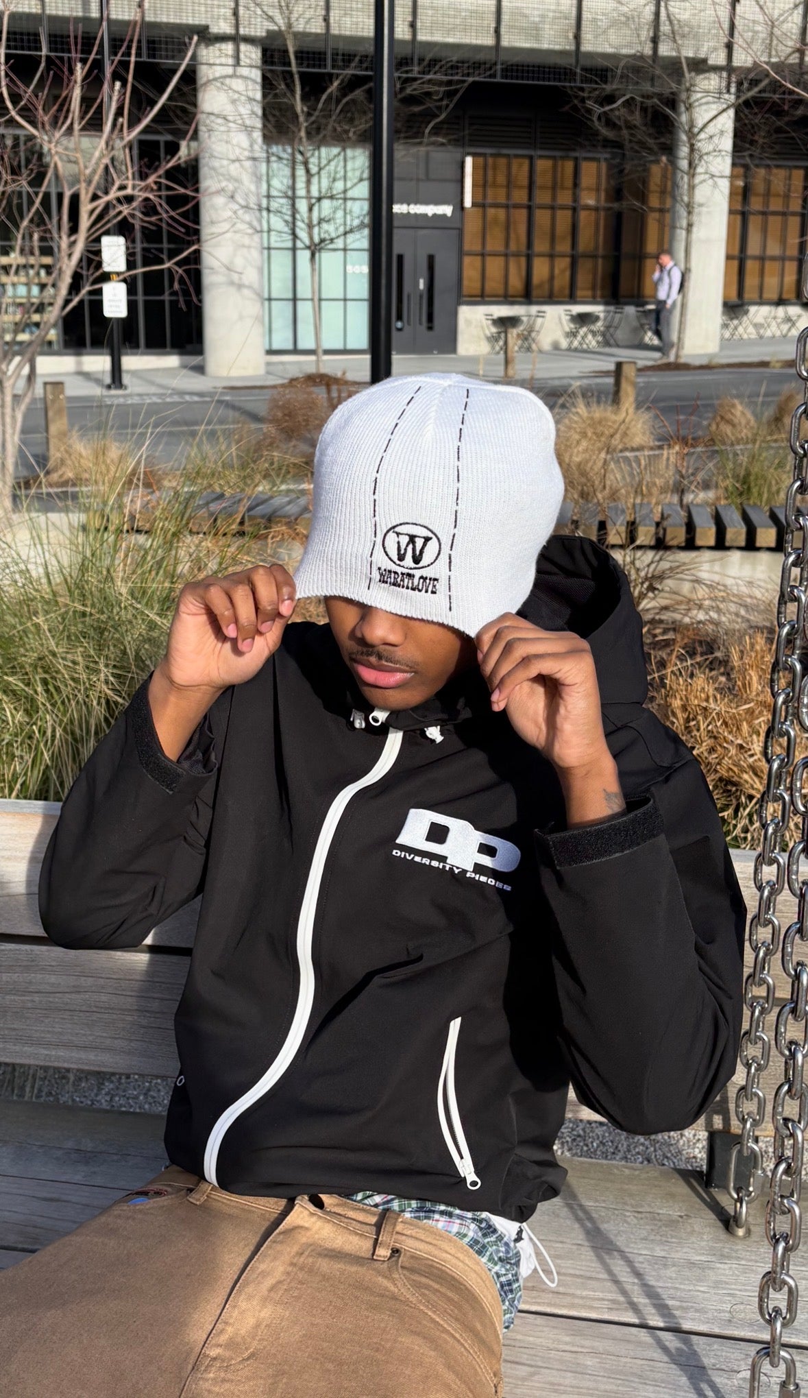Exposed-Ribbed Waratlove Beanie (1of1)